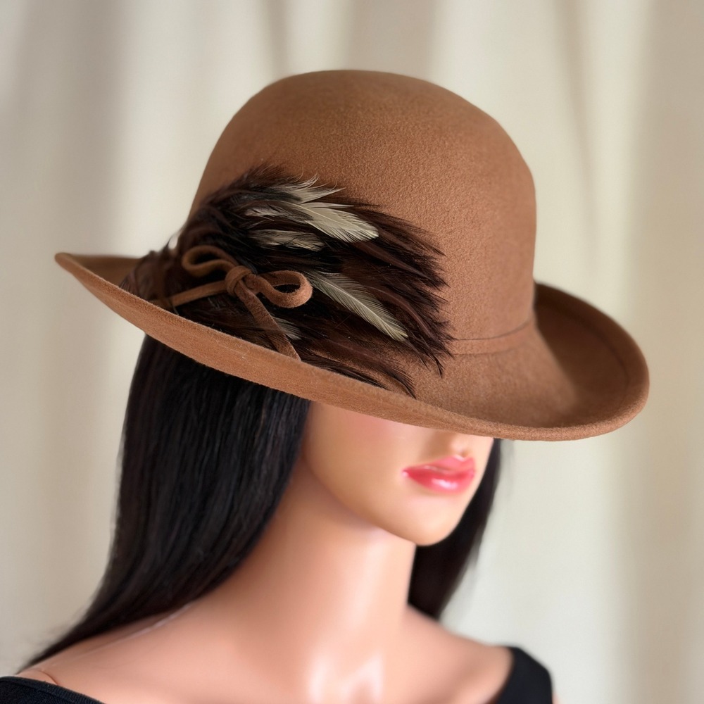 Vtg 90s Does 20s Chelton Brown 100% Wool Felt Cloche Hat Feather Bow Women Retro
